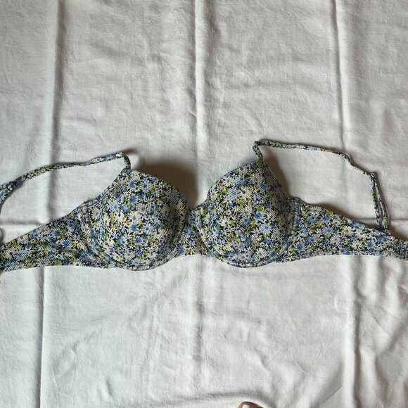 Floral Underwire Bikini Swim Top - Picture 4 of 4